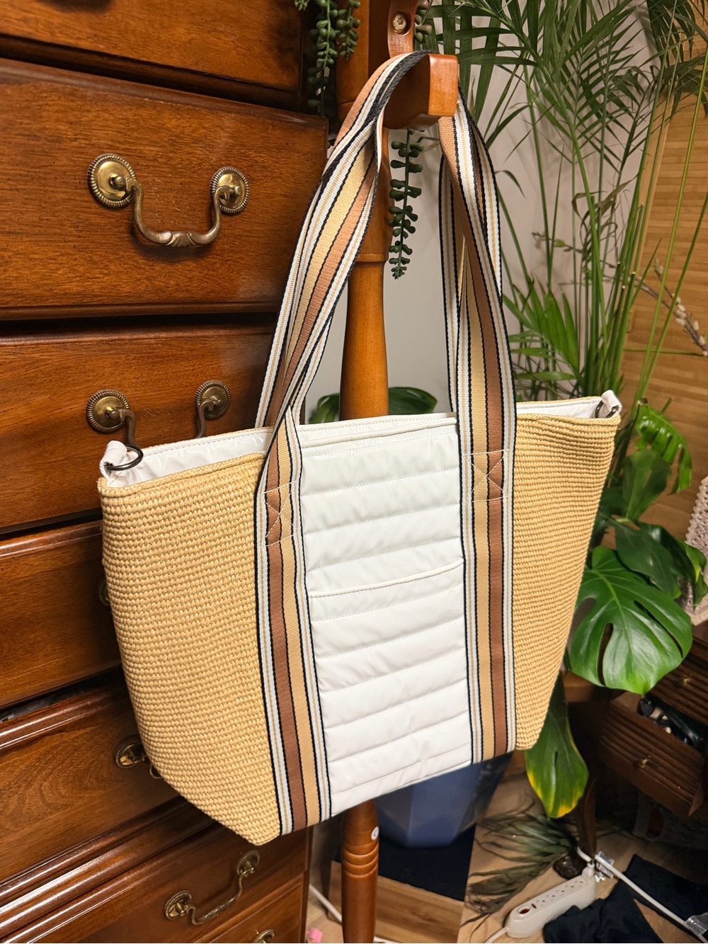 THINK ROYLN Beige & White Rafia and Striped-Handle Tote